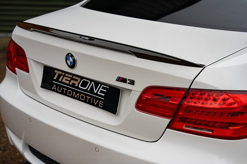 BMW M3 iV8 Competition - Large 53