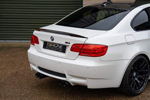BMW M3 iV8 Competition - Large 44