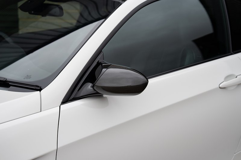 BMW M3 iV8 Competition - Large 21