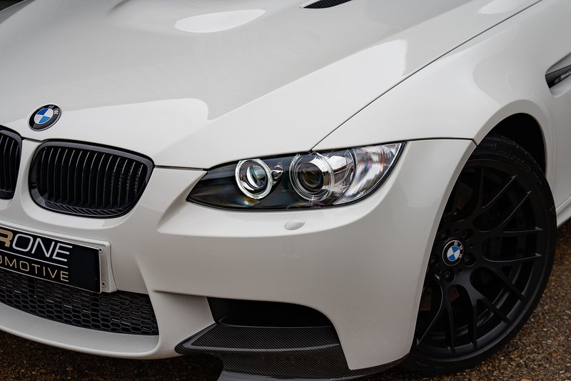 BMW M3 iV8 Competition - Large 40