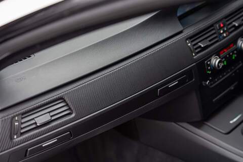 BMW M3 iV8 Competition - Large 12