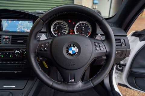 BMW M3 iV8 Competition - Large 16