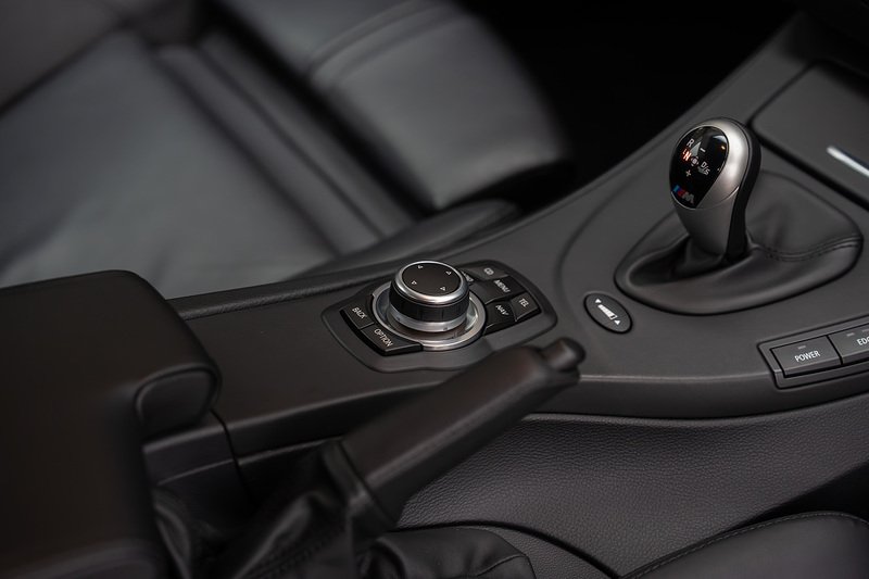 BMW M3 iV8 Competition - Large 30