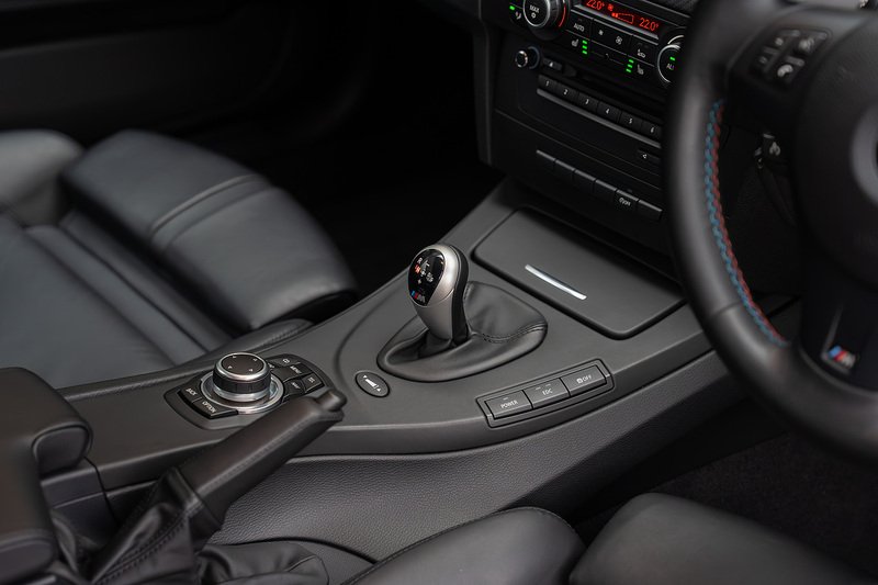 BMW M3 iV8 Competition - Large 4