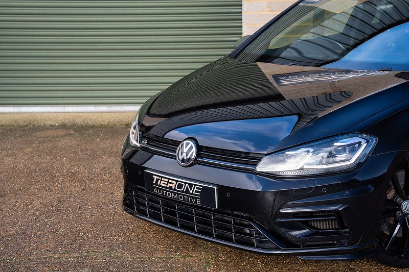 Volkswagen Golf R - Large 30