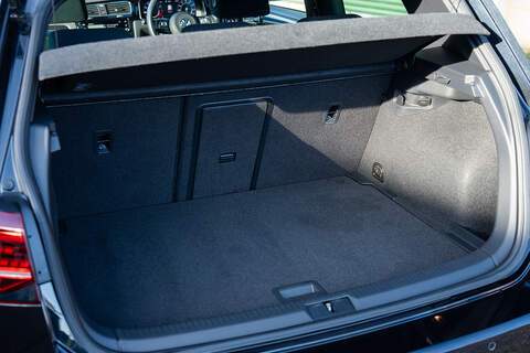 Volkswagen Golf R - Large 34