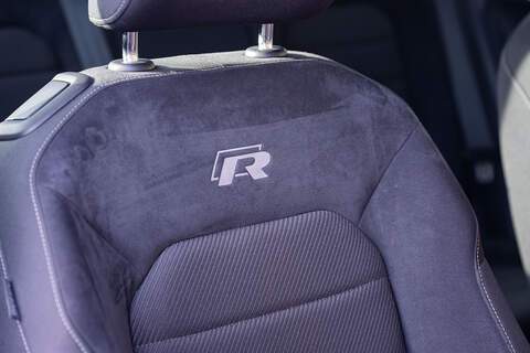 Volkswagen Golf R - Large 18