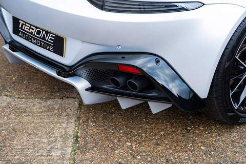 Aston Martin Vantage V8 - Large 23