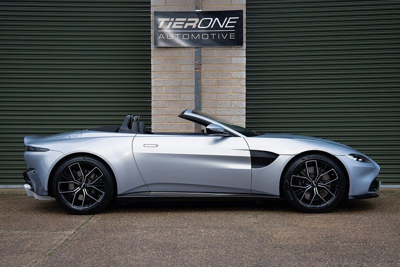 Aston Martin Vantage V8 - Large 2