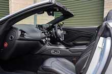 Aston Martin Vantage V8 - U819