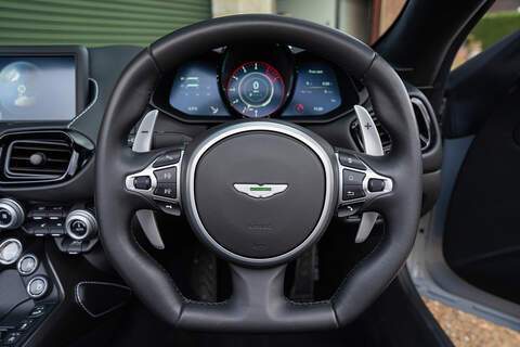 Aston Martin Vantage V8 - Large 11