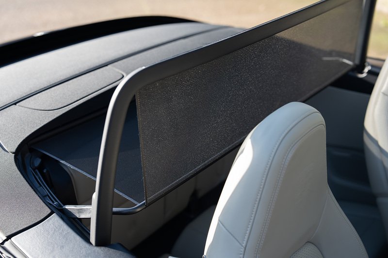 Porsche 911 T 992 Carrera 4S - Large 16