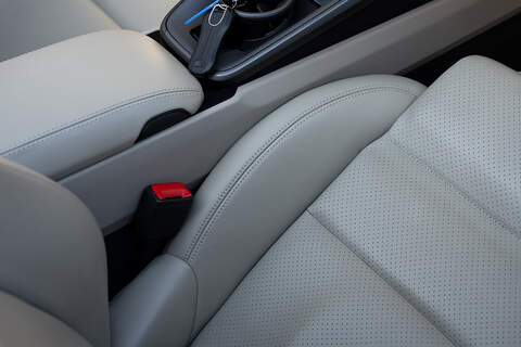 Porsche 911 T 992 Carrera 4S - Large 17