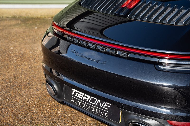 Porsche 911 T 992 Carrera 4S - Large 25
