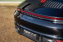 Porsche 911 T 992 Carrera 4S - U822