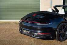 Porsche 911 T 992 Carrera 4S - U822
