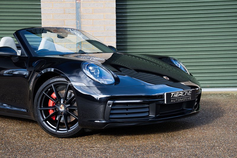 Porsche 911 T 992 Carrera 4S - Large 41