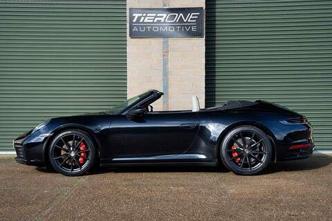 Porsche 911 T 992 Carrera 4S - Large 2