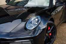 Porsche 911 T 992 Carrera 4S - U822
