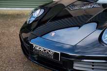 Porsche 911 T 992 Carrera 4S - U822