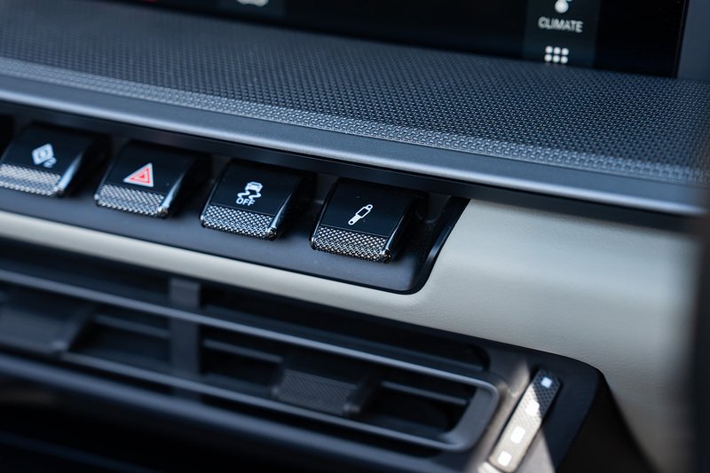 Porsche 911 T 992 Carrera 4S - Large 18