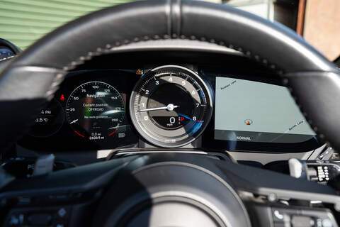 Porsche 911 T 992 Carrera 4S - Large 37