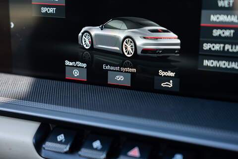 Porsche 911 T 992 Carrera 4S - Large 34