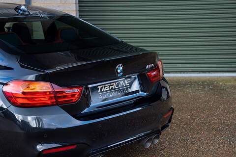 BMW M4 BiTurbo - Large 24