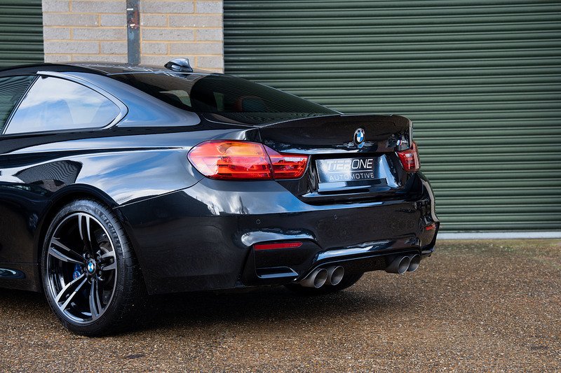 BMW M4 BiTurbo - Large 43