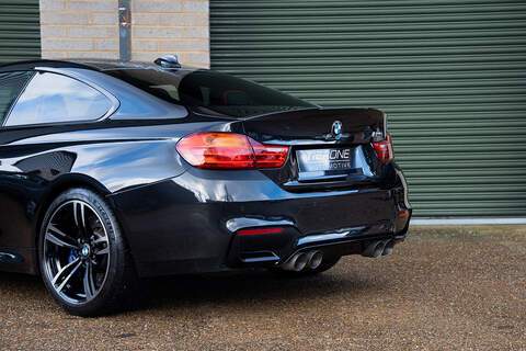 BMW M4 BiTurbo - Large 43