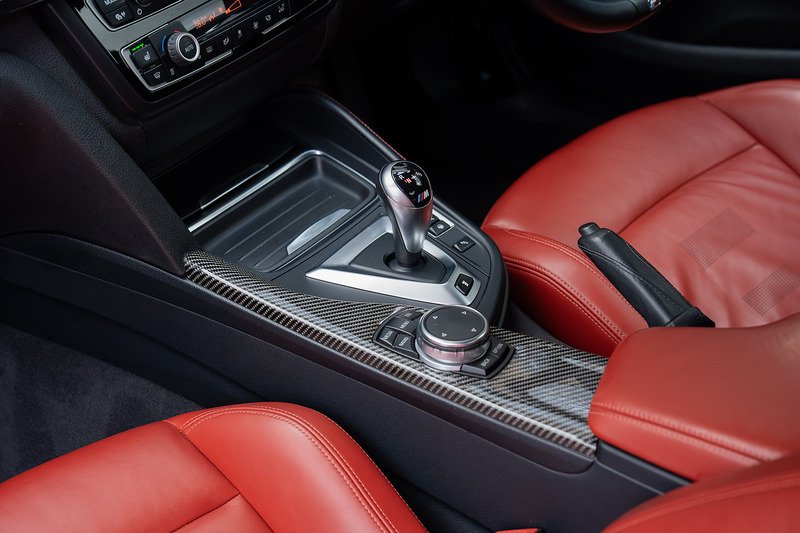 BMW M4 BiTurbo - Large 29