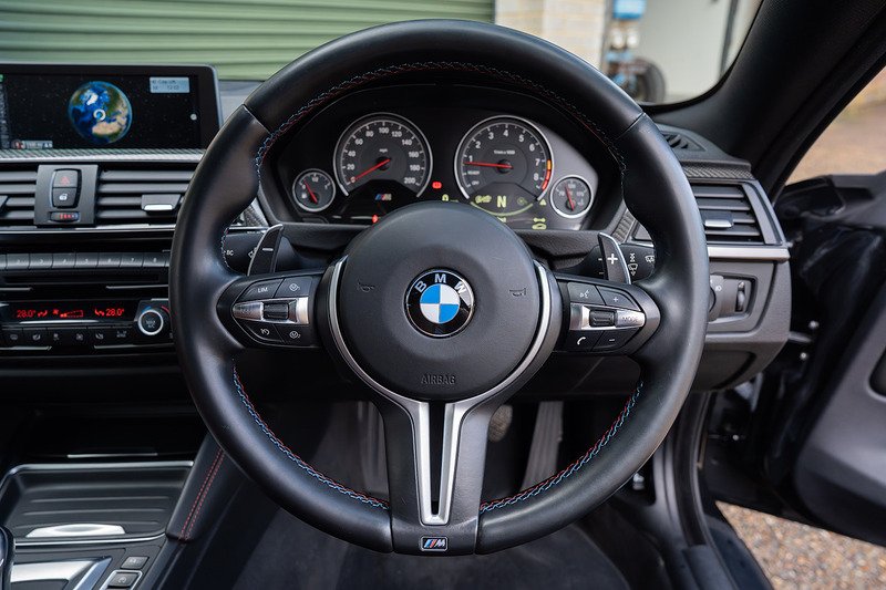 BMW M4 BiTurbo - Large 21