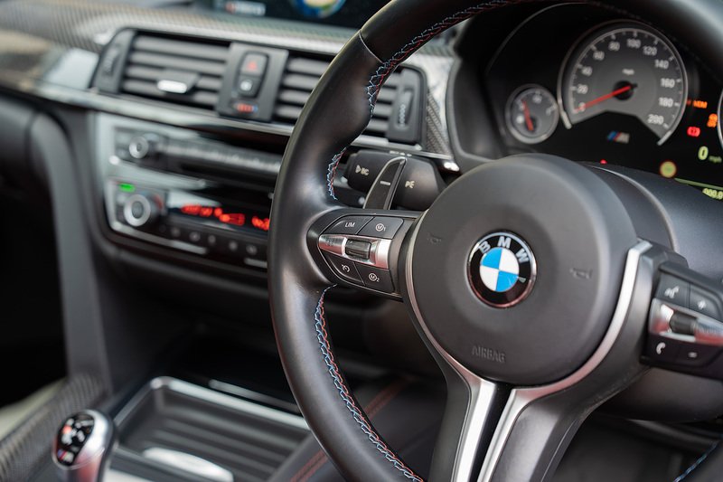 BMW M4 BiTurbo - Large 32