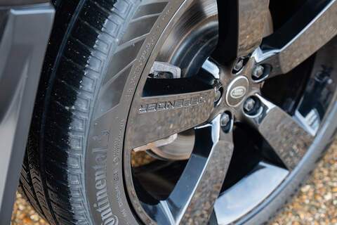 Land Rover Defender 110 D250 MHEV X-Dynamic SE - Large 22