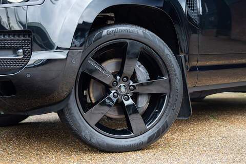 Land Rover Defender 110 D250 MHEV X-Dynamic SE - Large 14