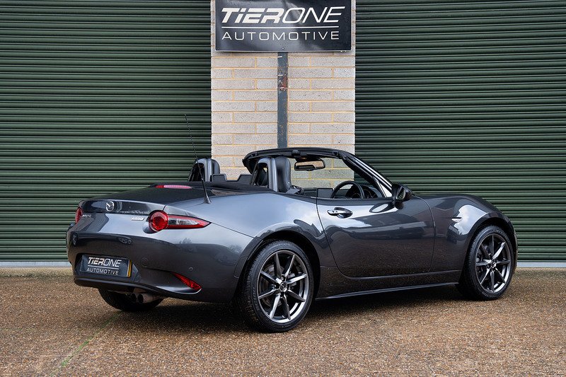 Mazda MX-5 G Sport Nav - Large 1