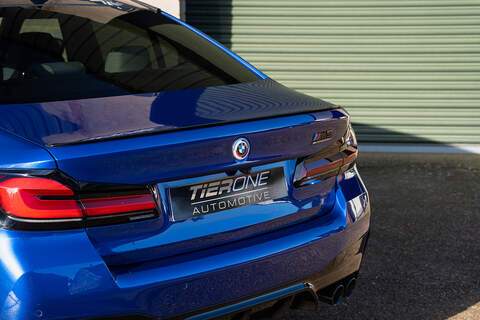 BMW M5 i V8 Competition - Large 30