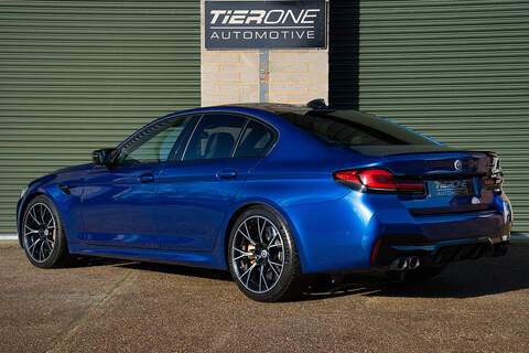 BMW M5 i V8 Competition - Large 8
