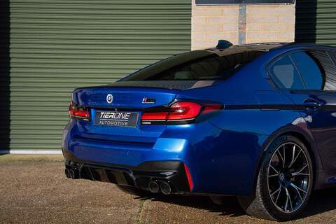 BMW M5 i V8 Competition - Large 55