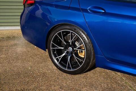 BMW M5 i V8 Competition - Large 57