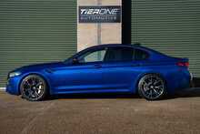 BMW M5 i V8 Competition - U826
