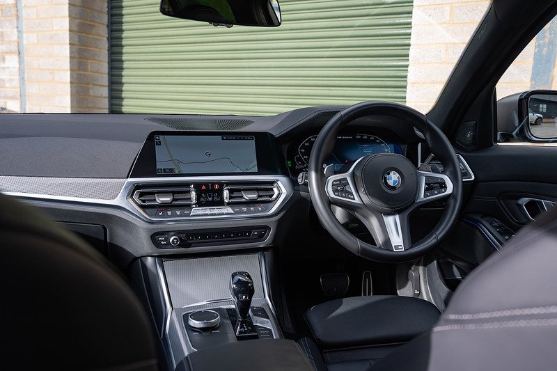 BMW 3 Series M340d MHT - Large 5