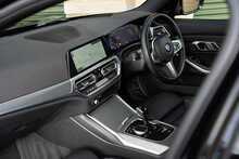 BMW 3 Series M340d MHT - U827