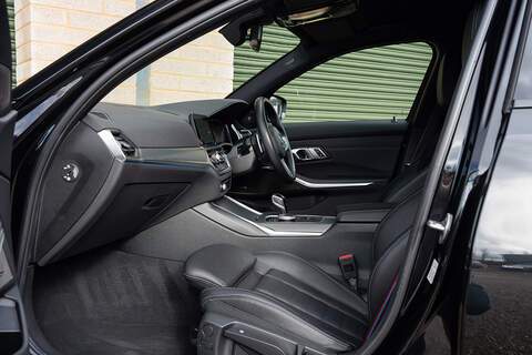 BMW 3 Series M340d MHT - Large 3
