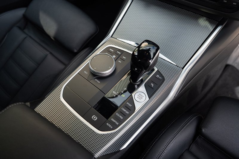 BMW 3 Series M340d MHT - Large 14