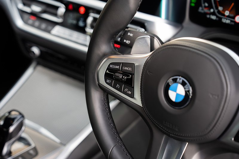 BMW 3 Series M340d MHT - Large 15