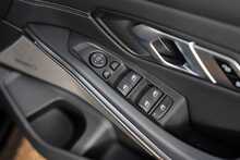 BMW 3 Series M340d MHT - U827