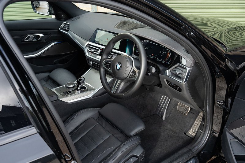 BMW 3 Series M340d MHT - Large 10