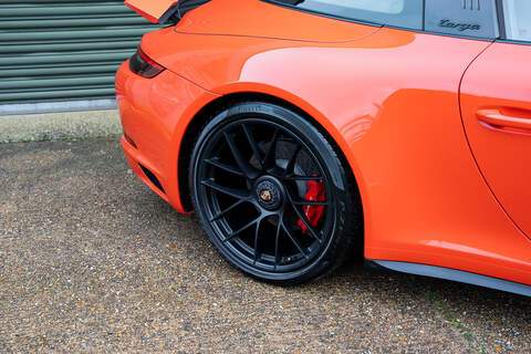 Porsche 911 T 991 4 GTS - Large 48