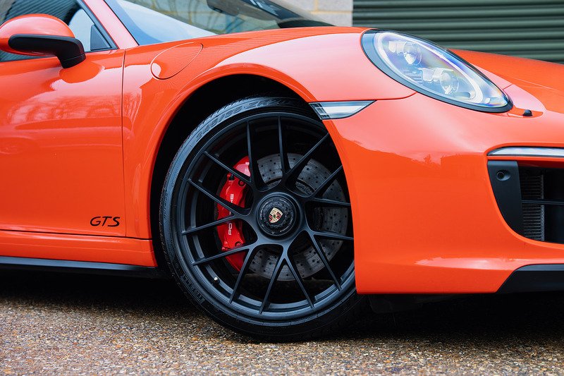 Porsche 911 T 991 4 GTS - Large 6